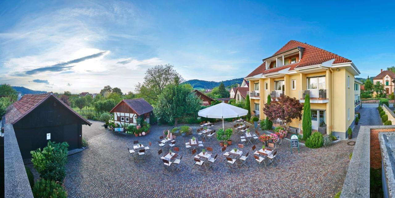Landgasthof Kranz Ohlsbach Bagian luar foto